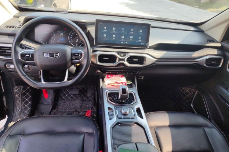 Used Geely Auto Haoyue 2020 1.8TD DCT Luxury 7-Seater Center Console