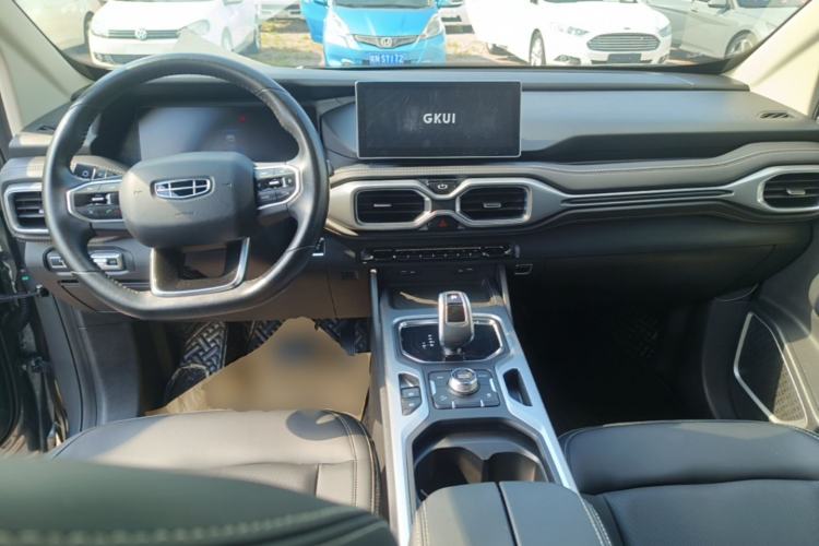 Used Geely Auto Haoyue 2020 1.8TD DCT Luxury Model 5 Seats Center Console