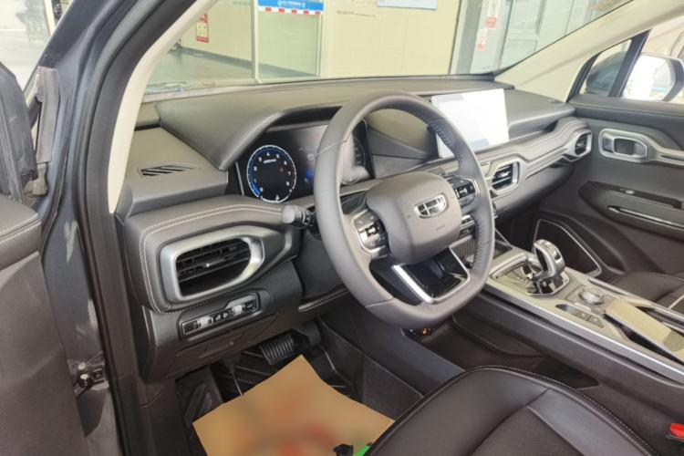 Used Geely Auto Haoyue 2020 1.8TD DCT Luxury 7-Seater Center Console