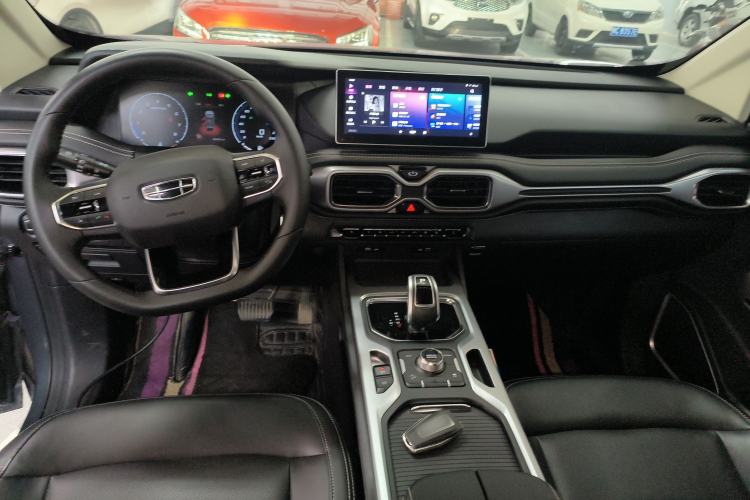 Used Geely Auto Haoyue 2020 1.8TD DCT Luxury Model 5 Seats Center Console