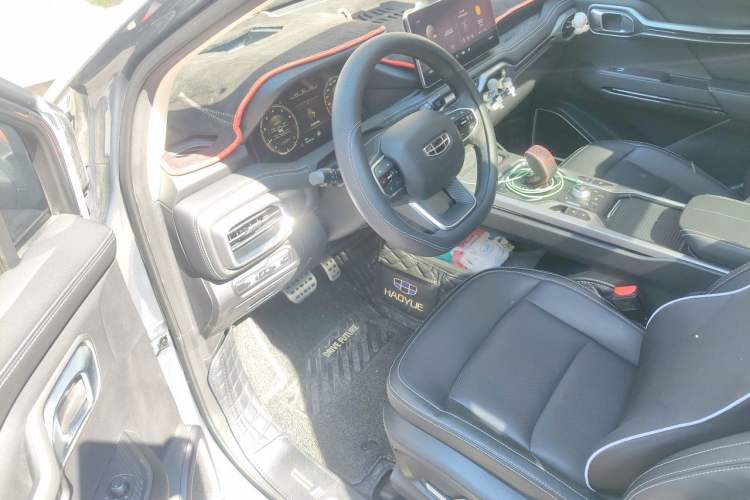 Used Geely Auto Haoyue 2020 1.8TD DCT Flagship 7-Seater Driver Seat