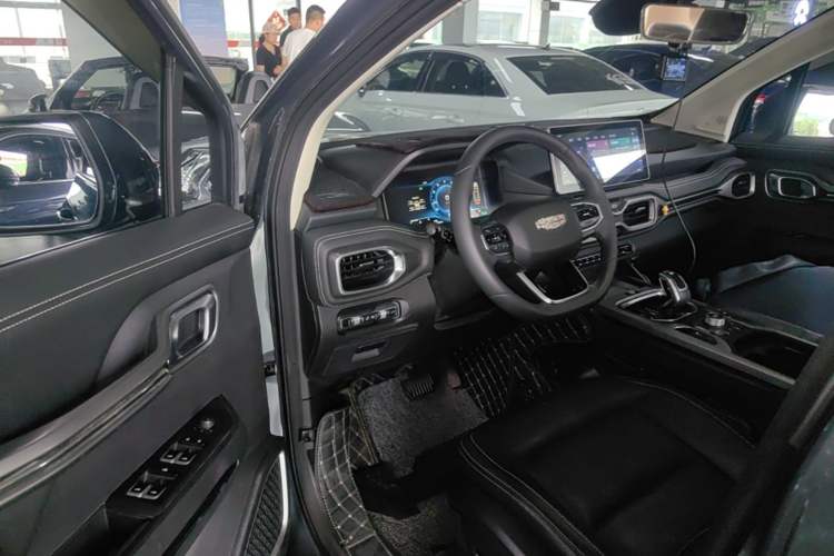 Used Geely Auto Haoyue 2020 1.8TD DCT Flagship 5-Seater Driver Seat
