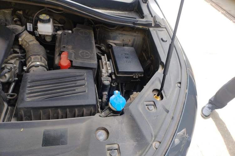Used Geely Auto Haoyue 2020 1.8TD DCT Luxury 7-Seater Engine Bay Left