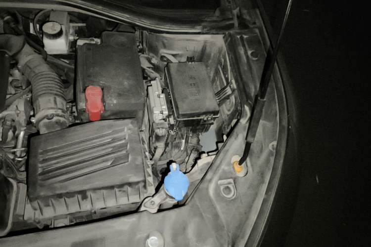 Used Geely Auto Haoyue 2020 1.8TD DCT Luxury 7-Seater Engine Bay Left