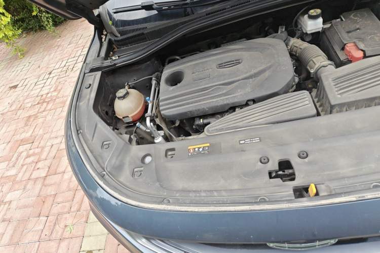 Used Geely Auto Haoyue 2020 1.8TD DCT Flagship 7-Seater Engine Bay Right