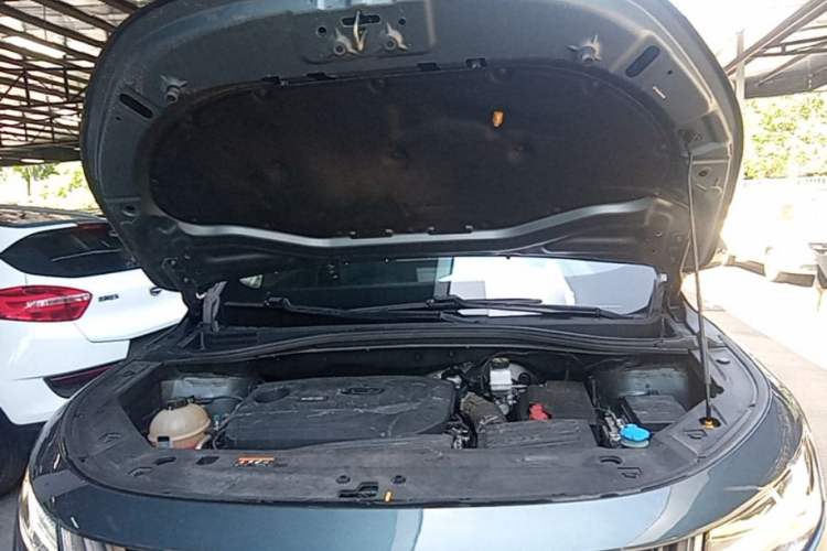 Used Geely Auto Haoyue 2020 1.8TD DCT Flagship 7-Seater Engine Bay