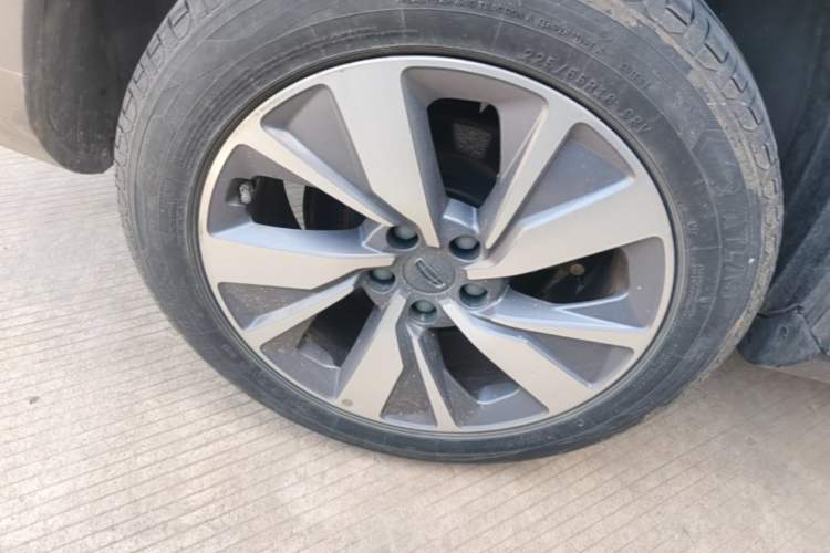 Used Geely Auto Haoyue 2020 1.8TD DCT Flagship 7-Seater Exterior 5