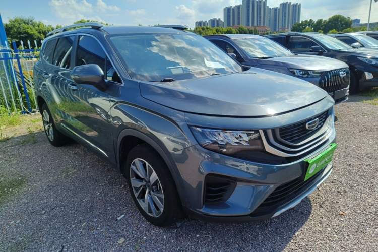 Used Geely Auto Haoyue 2020 1.8TD DCT Luxury Model 5 Seats Front Right 45 Deg