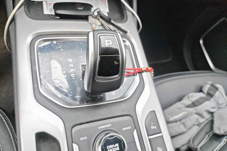 Used Geely Auto Haoyue 2020 1.8TD DCT Flagship 7-Seater Gear Lever