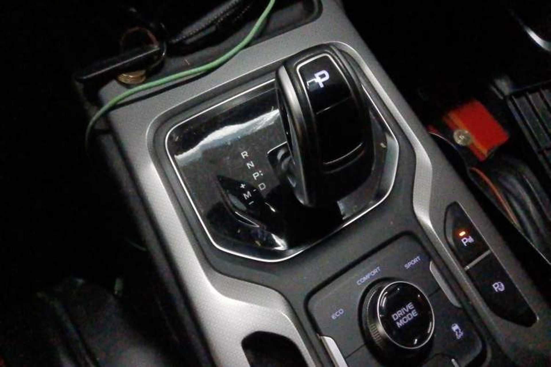 Used Geely Auto Haoyue 2020 1.8TD DCT Flagship 5-Seater Gear Lever