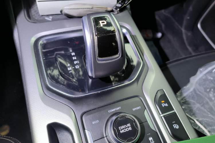 Used Geely Auto Haoyue 2020 1.8TD DCT Flagship 7-Seater Gear Lever