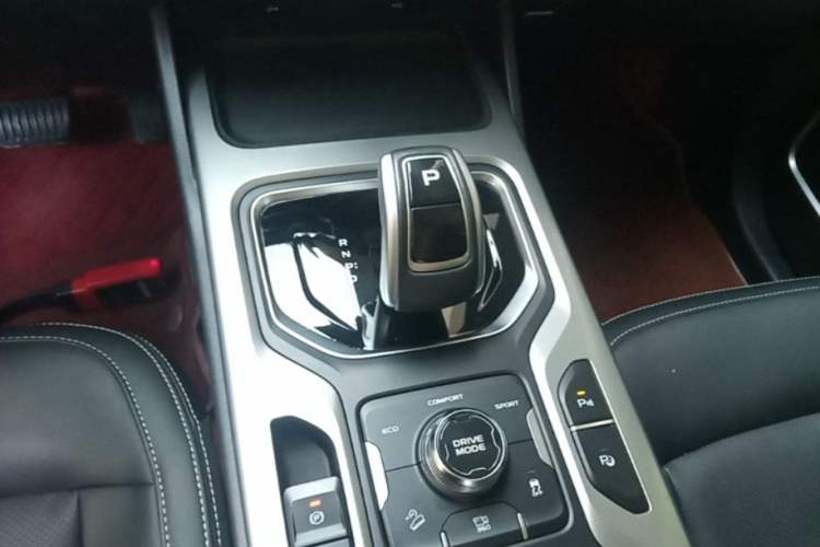 Used Geely Auto Haoyue 2020 1.8TD DCT Flagship 7-Seater Gear Lever