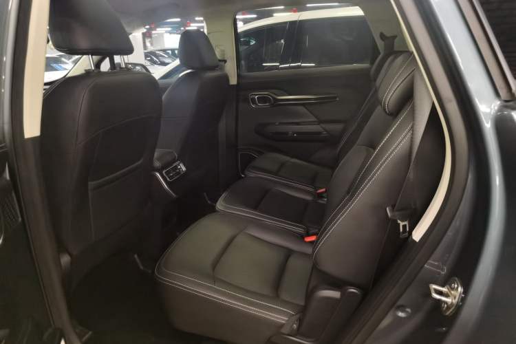 Used Geely Auto Haoyue 2020 1.8TD DCT Flagship 7-Seater Interior 1