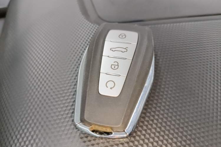 Used Geely Auto Haoyue 2020 1.8TD DCT Flagship 7-Seater Interior 1