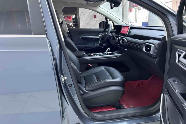Used Geely Auto Haoyue 2020 1.8TD DCT Luxury 7-Seater Interior 3