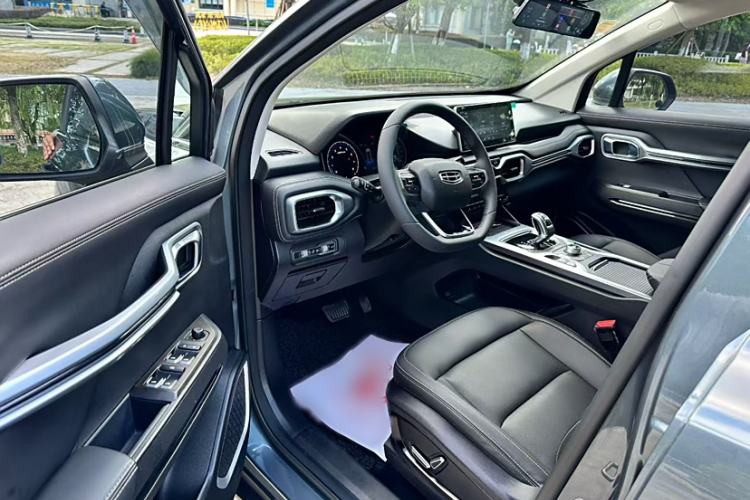 Used Geely Auto Haoyue 2020 1.8TD DCT Luxury 7-Seater Interior 3