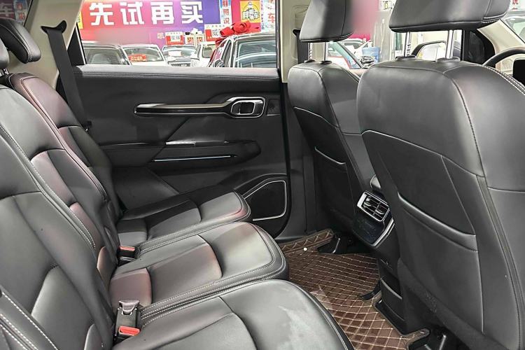 Used Geely Auto Haoyue 2020 1.8TD DCT Flagship 7-Seater Interior 5