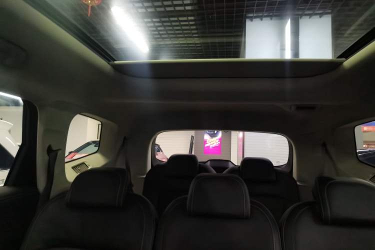 Used Geely Auto Haoyue 2020 1.8TD DCT Flagship 7-Seater Interior 5