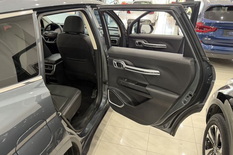 Used Geely Auto Haoyue 2020 1.8TD DCT Luxury 7-Seater Interior 6