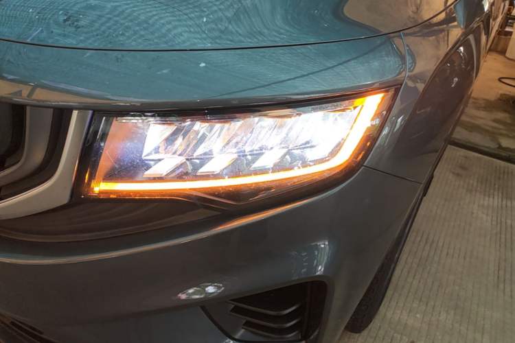 Used Geely Auto Haoyue 2020 1.8TD DCT Luxury Model 5 Seats Left Front Headlight