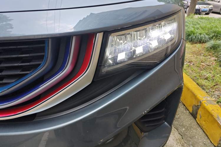 Used Geely Auto Haoyue 2020 1.8TD DCT Luxury 7-Seater Left Front Headlight