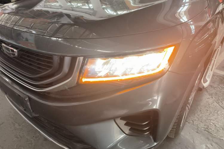 Used Geely Auto Haoyue 2020 1.8TD DCT Luxury Model 5 Seats Left Front Headlight