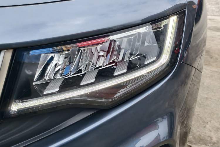 Used Geely Auto Haoyue 2020 1.8TD DCT Luxury 7-Seater Left Front Headlight