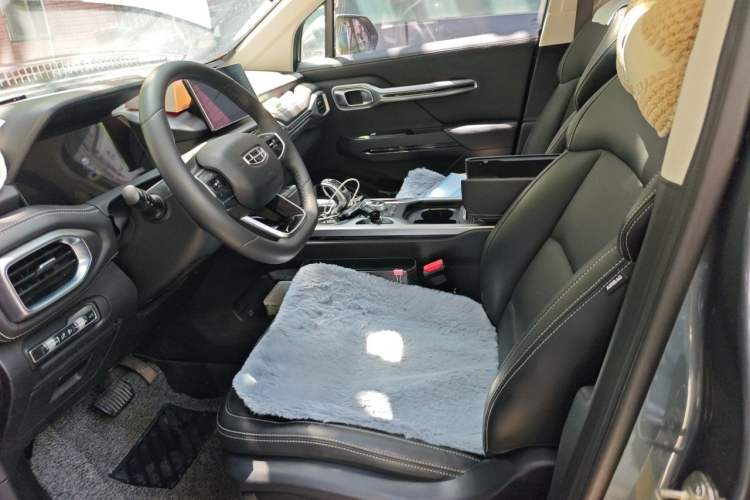 Used Geely Auto Haoyue 2020 1.8TD DCT Luxury Model 5 Seats Left Front Seat