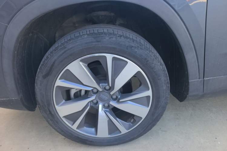 Used Geely Auto Haoyue 2020 1.8TD DCT Luxury Model 5 Seats Left Front Wheel Hub