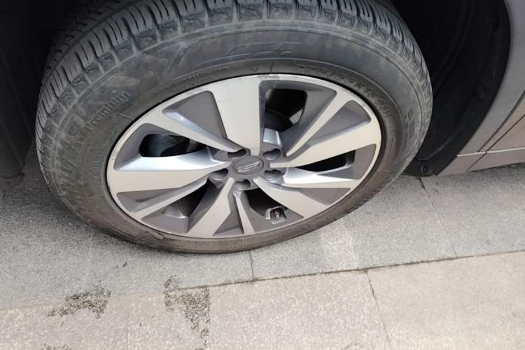 Used Geely Auto Haoyue 2020 1.8TD DCT Luxury 7-Seater Left Front Wheel Hub