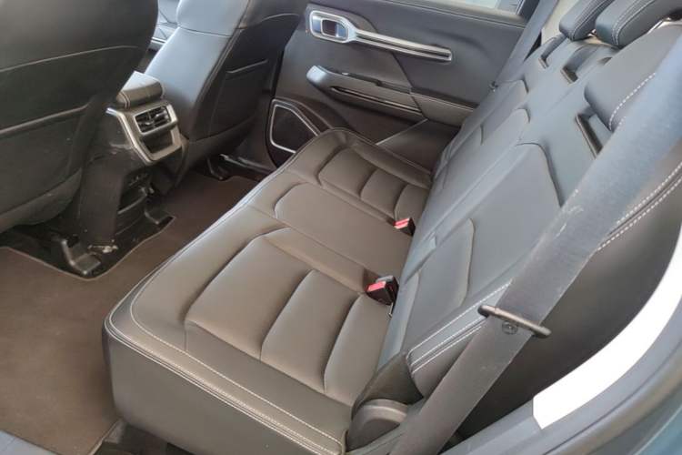 Used Geely Auto Haoyue 2020 1.8TD DCT Luxury Model 5 Seats Left Rear Seat