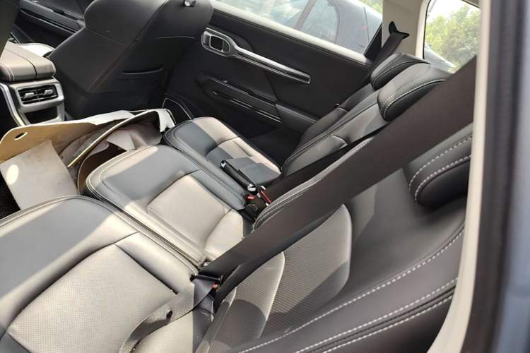 Used Geely Auto Haoyue 2020 1.8TD DCT Luxury 7-Seater Left Rear Seat