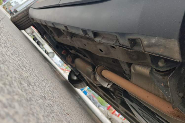 Used Geely Auto Haoyue 2020 1.8TD DCT Luxury 7-Seater Left Side Sill