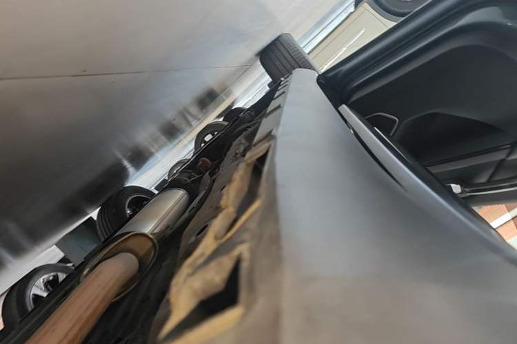 Used Geely Auto Haoyue 2020 1.8TD DCT Flagship 5-Seater Left Side Sill