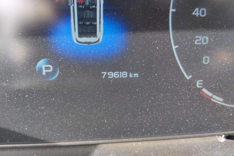 Used Geely Auto Haoyue 2020 1.8TD DCT Luxury 7-Seater Odometer Close Up