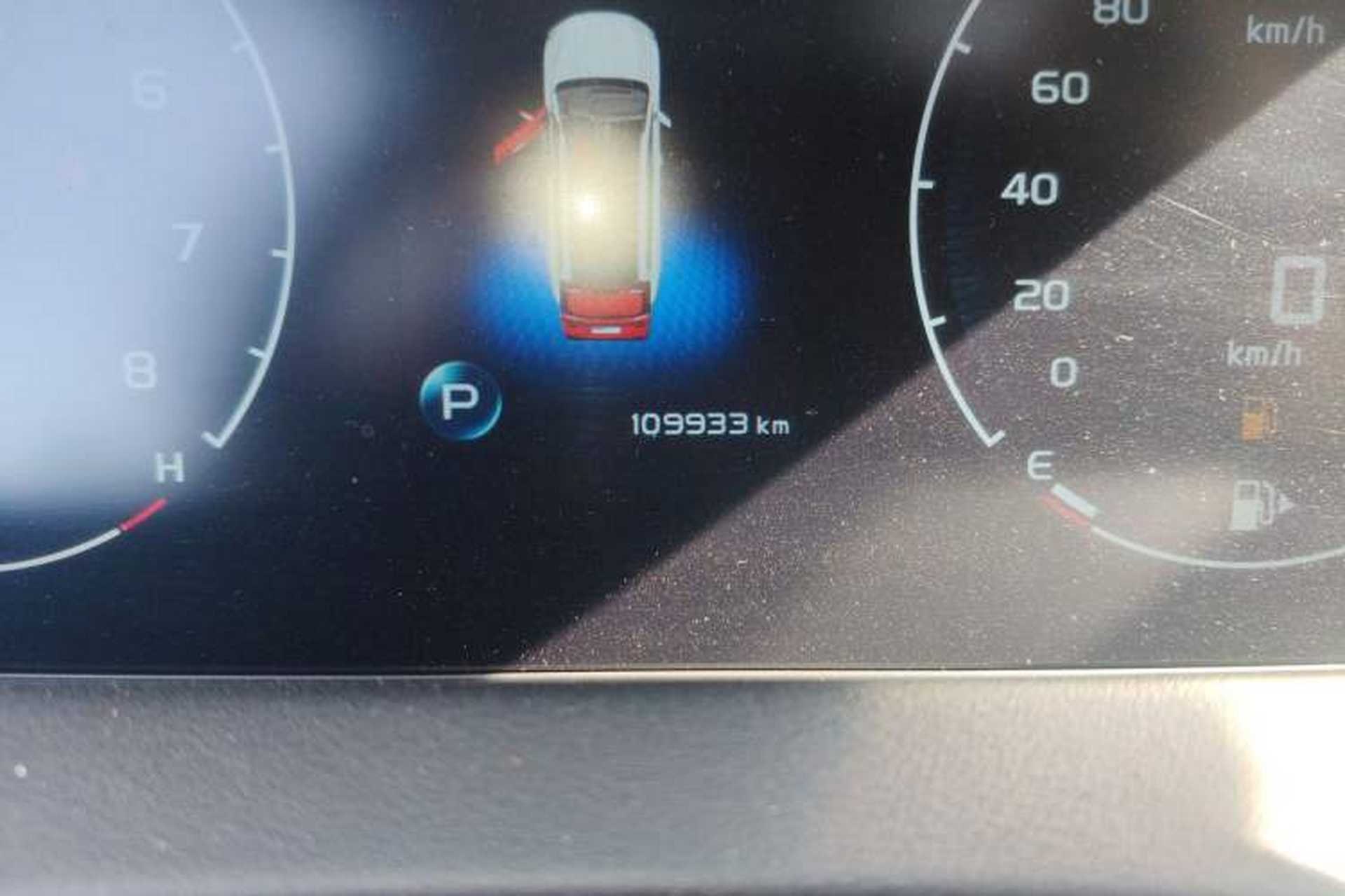 Used Geely Auto Haoyue 2020 1.8TD DCT Luxury 7-Seater Odometer Close Up
