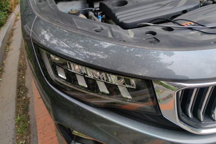 Used Geely Auto Haoyue 2020 1.8TD DCT Luxury 7-Seater Right Front Headlight