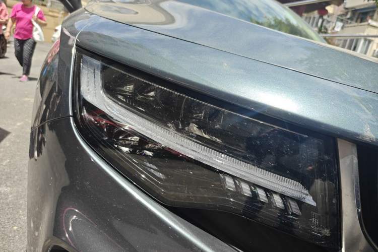 Used Geely Auto Haoyue 2020 1.8TD DCT Luxury 7-Seater Right Front Headlight