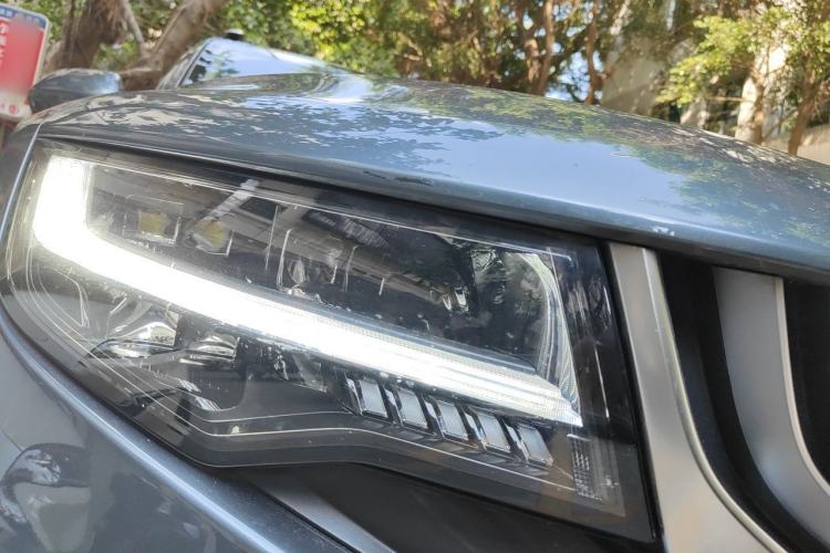 Used Geely Auto Haoyue 2020 1.8TD DCT Flagship 7-Seater Right Front Headlight