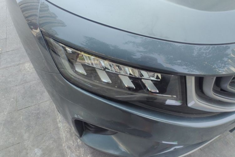Used Geely Auto Haoyue 2020 1.8TD Automatic Comfort Edition 7-Seater Right Front Headlight