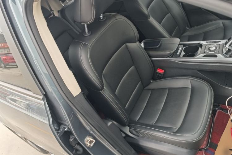 Used Geely Auto Haoyue 2020 1.8TD Automatic Comfort Edition 7-Seater Right Front Seat