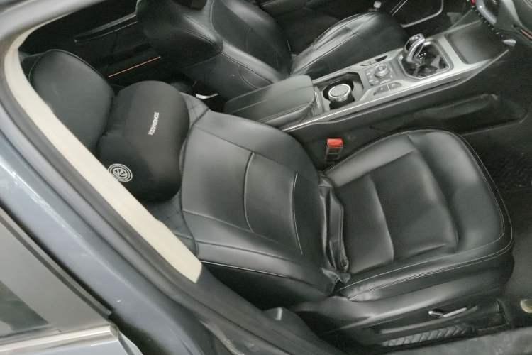 Used Geely Auto Haoyue 2020 1.8TD DCT Flagship 7-Seater Right Front Seat