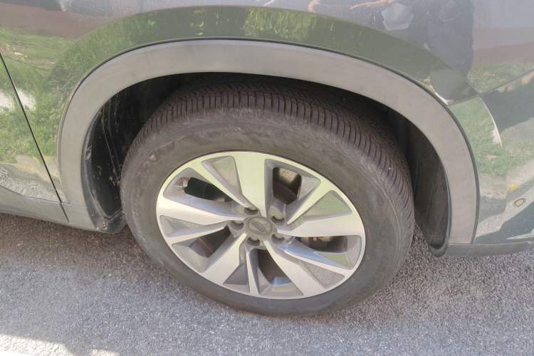 Used Geely Auto Haoyue 2020 1.8TD DCT Flagship 7-Seater Right Front Wheel Hub