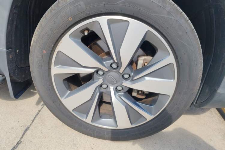Used Geely Auto Haoyue 2020 1.8TD DCT Luxury 7-Seater Right Front Wheel Hub