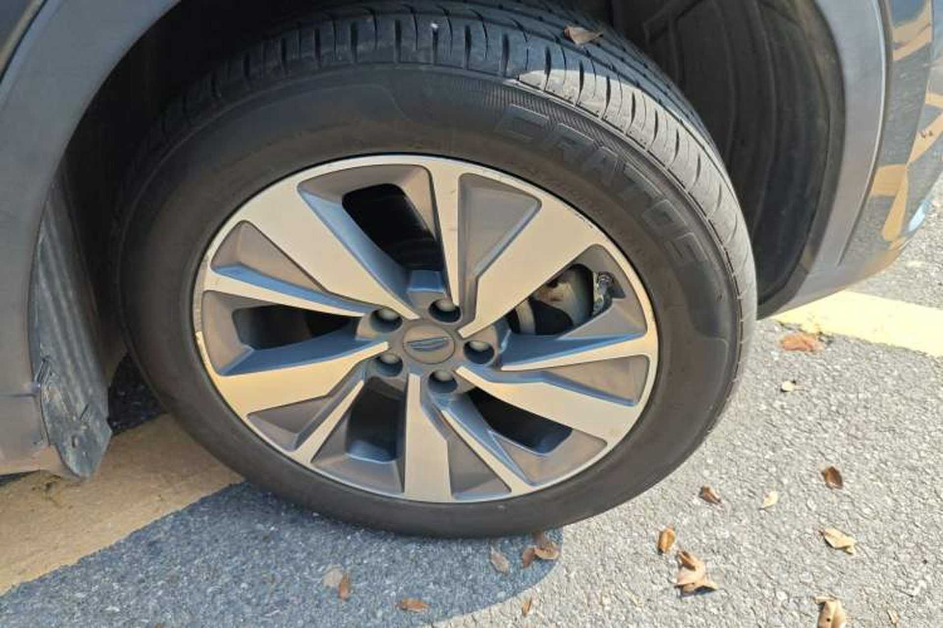 Used Geely Auto Haoyue 2020 1.8TD DCT Luxury 7-Seater Right Front Wheel Hub