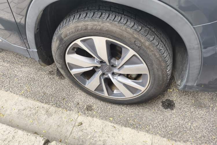 Used Geely Auto Haoyue 2020 1.8TD DCT Luxury Model 5 Seats Right Front Wheel Hub