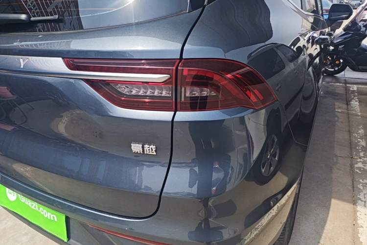 Used Geely Auto Haoyue 2020 1.8TD DCT Luxury Model 5 Seats Right Rear Taillight