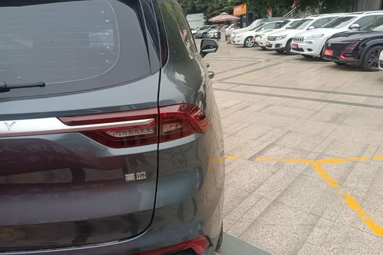 Used Geely Auto Haoyue 2020 1.8TD DCT Luxury 7-Seater Right Rear Taillight