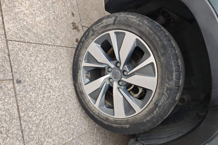 Used Geely Auto Haoyue 2020 1.8TD DCT Luxury 7-Seater Right Rear Wheel Hub
