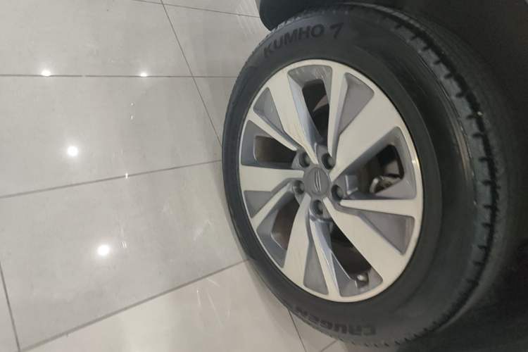 Used Geely Auto Haoyue 2020 1.8TD DCT Luxury 7-Seater Right Rear Wheel Hub